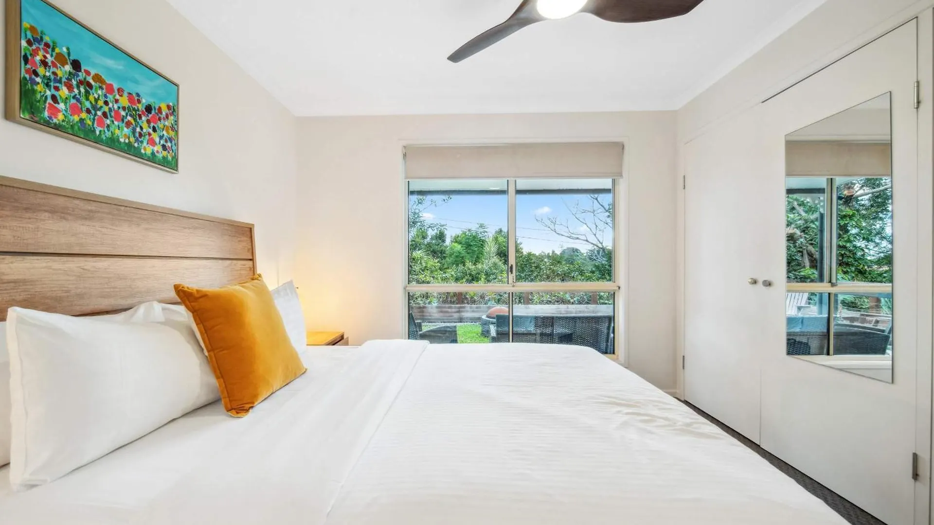Wattle Cottage - A Stylish Hinterland Escape Maleny 0*,  Austrália