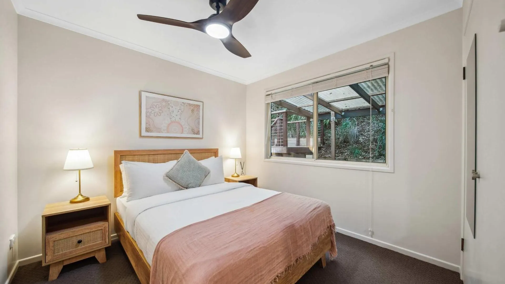 Wattle Cottage - A Stylish Hinterland Escape Maleny 0*,